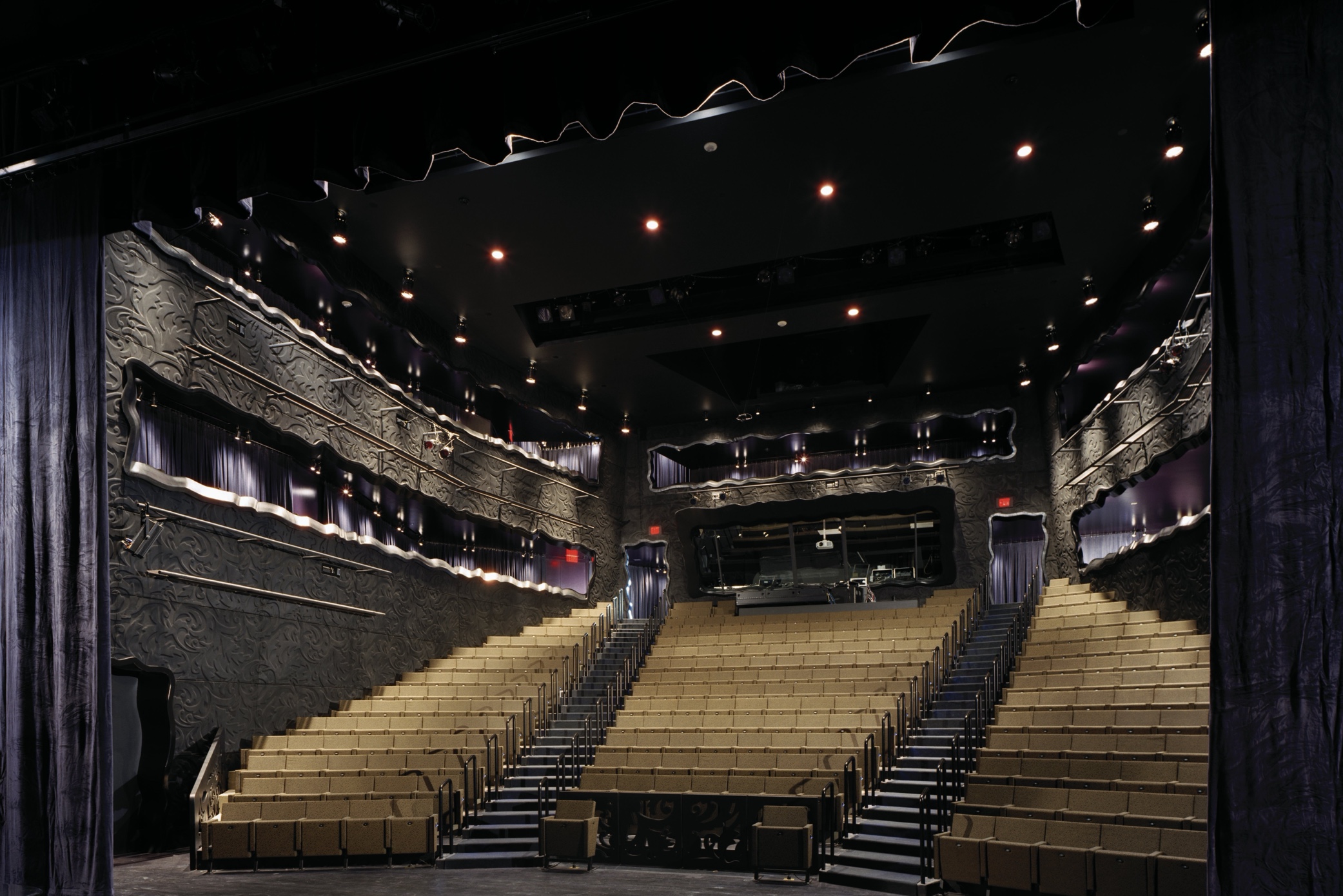 Walker Art Center – McGuire Theater2