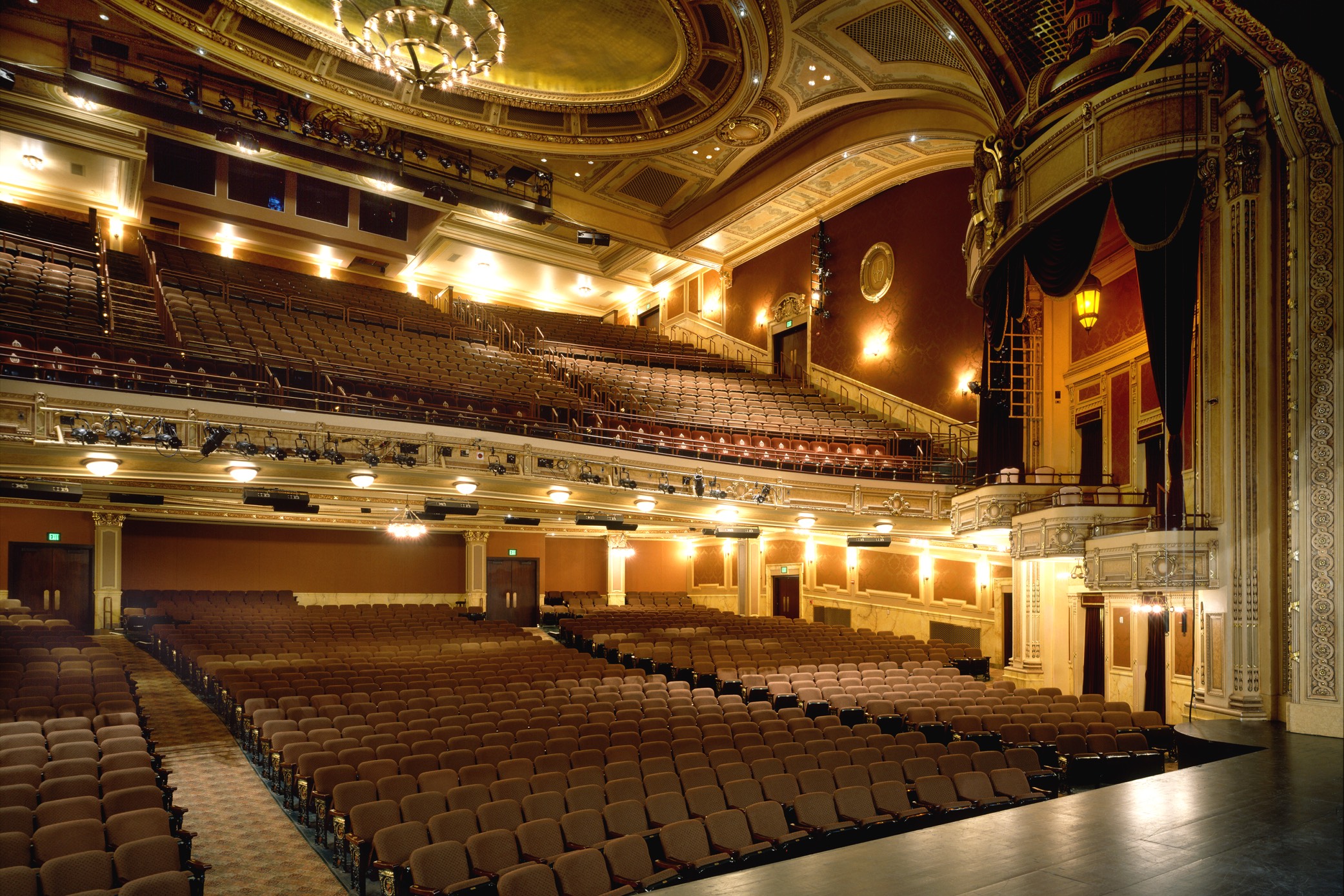 France-Merrick Performing Arts Center – Hippodrome Theatre