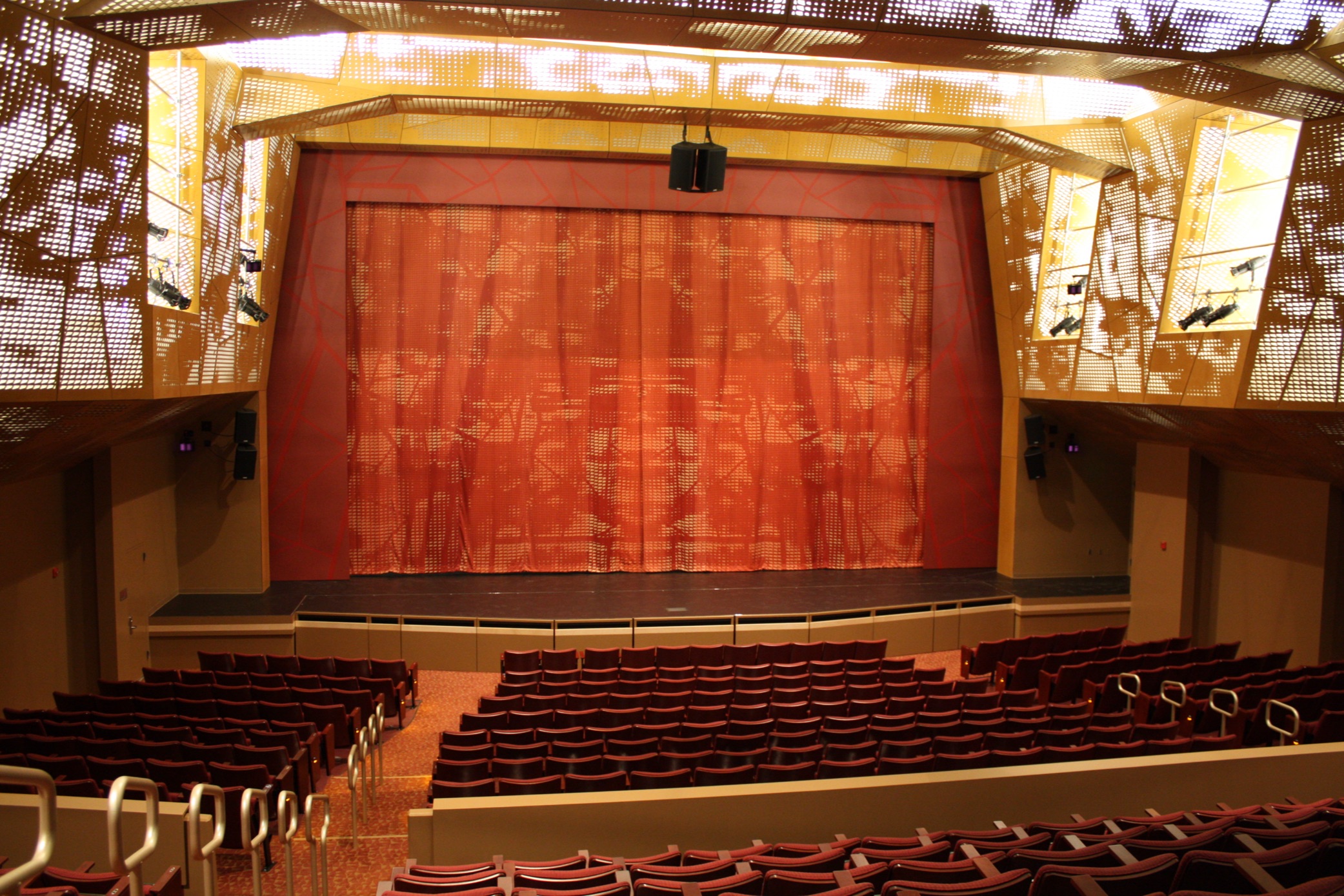 Menlo Atherton High School Performing Arts Center