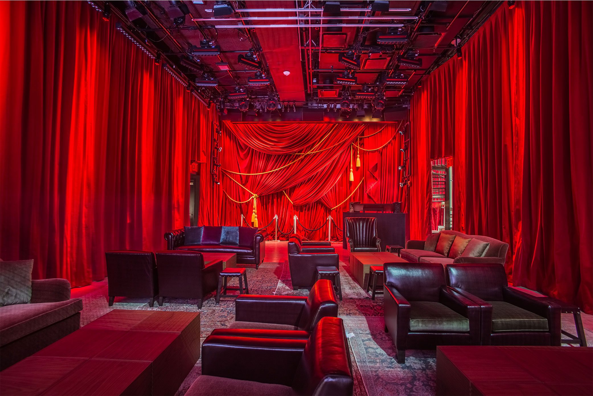 Public Hotel Arts Club – Ian Schrager – New York