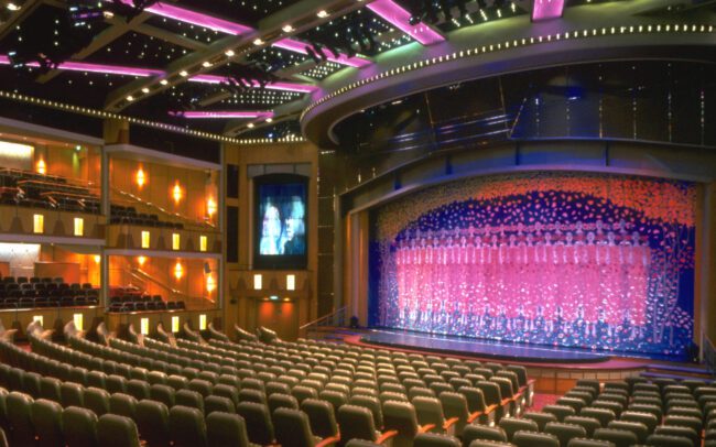 Royal Caribbean Cruise Lines, Explorer of the Seas : The Palace Theater