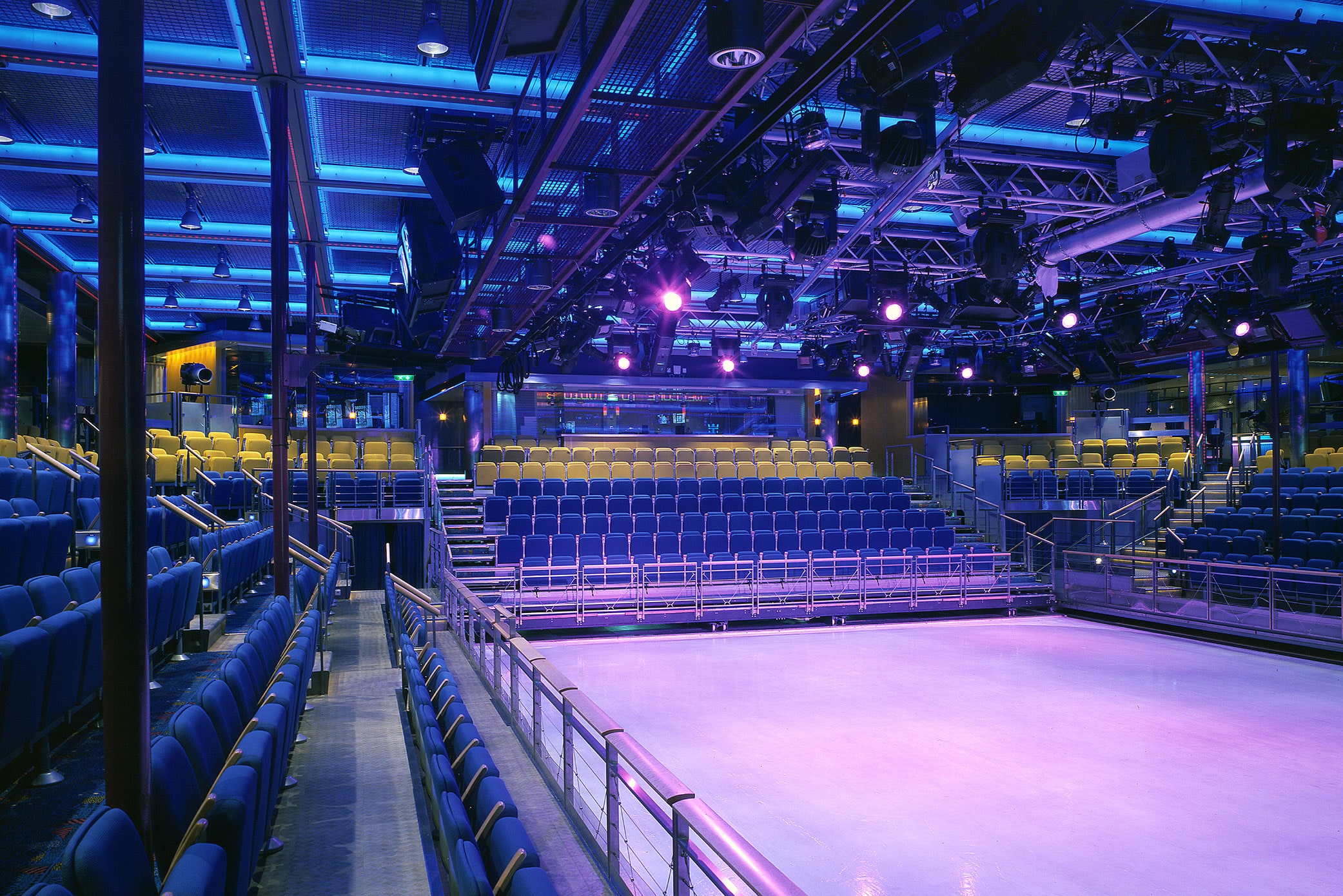 Royal Caribbean Cruise Lines Voyager of the Seas : Studio B