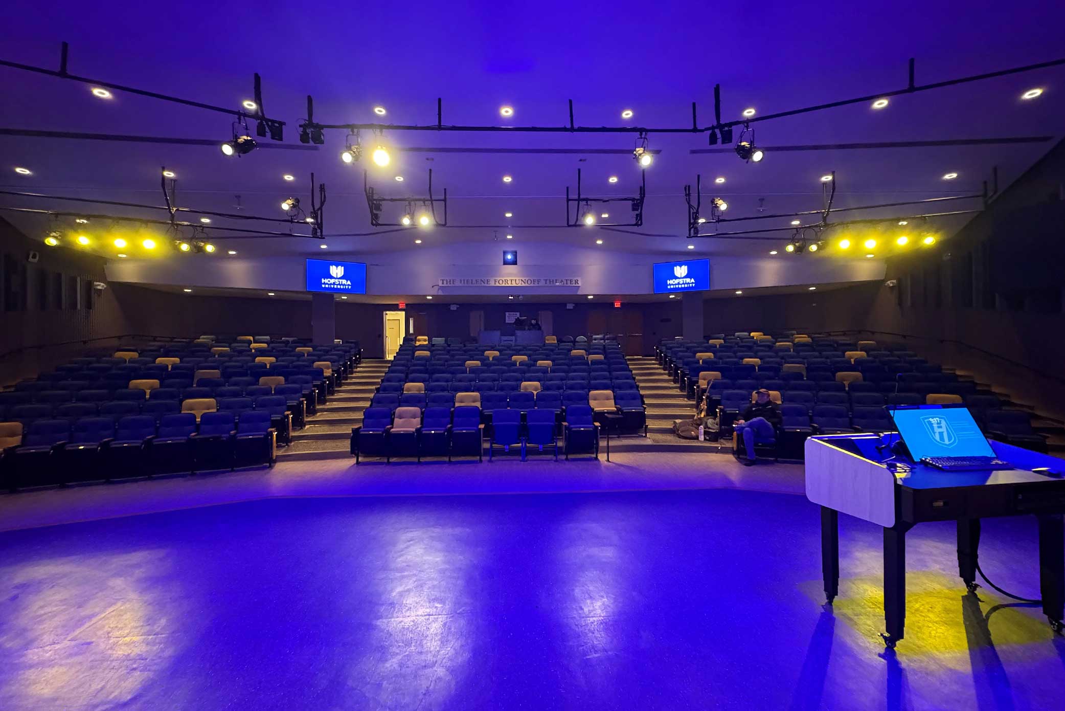 HofstraUniversity_MonroeHall_RichardLeddy2